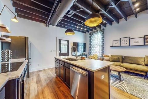 Kitchen: It has everything you need to cook for your loved ones.