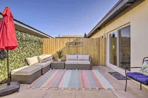 Scottsdale Vacation Rental | 2BR | 1BA | 690 Sq Ft | Step-Free Access