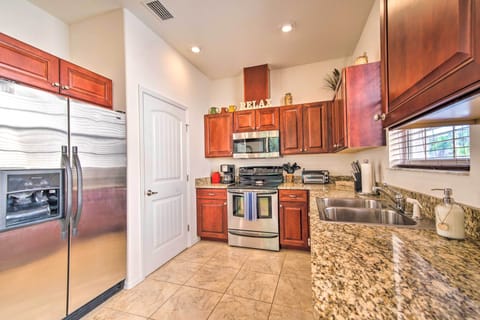 Kitchen | Blender | Spices | Dry Bar | Cooking Basics | 1st Floor