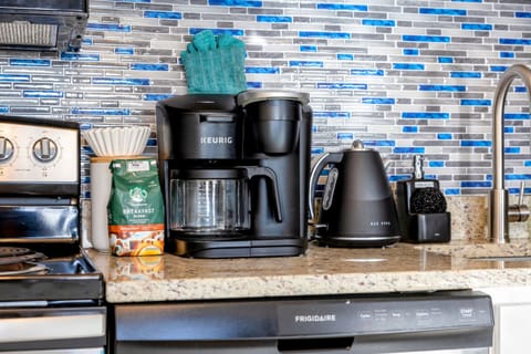 Keurig coffee and regular drip coffee machine