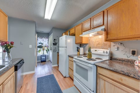Charlotte Vacation Rental | 3BR | 2.5BA | Step-Free Entry | 1,220 Sq Ft