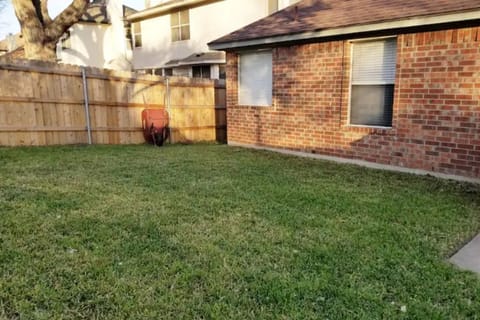 Beautiful 3-bedroom, 2-bath residential home House in Wells Branch