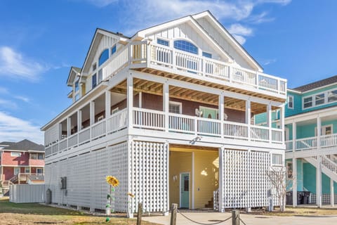 Start your ultimate vacation at Sunflower Siesta!