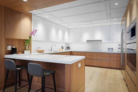 1670012327847-1646-15