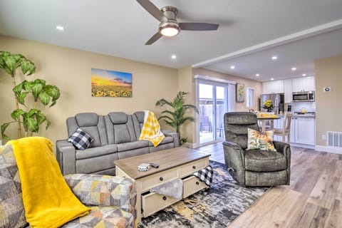 Mesa Vacation Rental | 2BR | 2BA | 1,088 Sq Ft | Half-Step Required