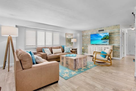 Jamaica Royale 404 by Tropical Sands Accommodations