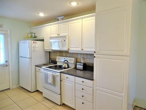 Sunset Royale - 212, Tropical Sands Accommodations