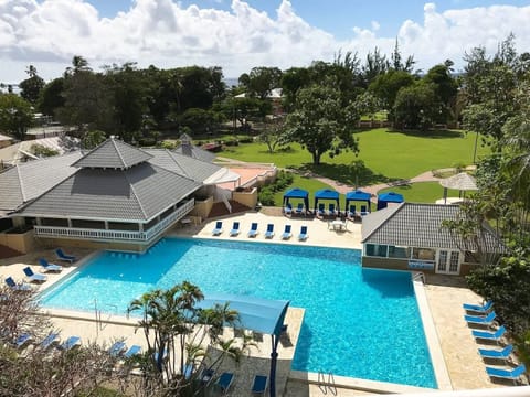Take in sweeping views of pools, gardens, and open lawns.