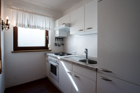 Küche - Ferienwohnung NR. 1