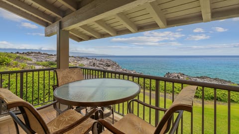 Kapalua Bay Villas #30B1 - Ocean & Molokai View Dining Lanai - Parrish Maui
