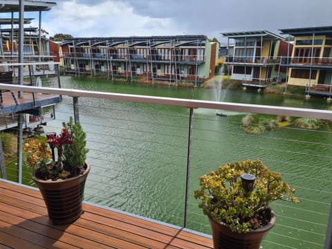 Villa 60 South Shores Resort - on the lagoon
