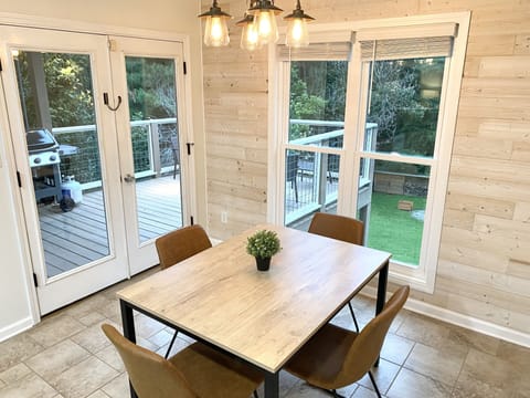 The dining area is in the kitchen. 