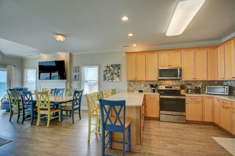 Kitchen + Dining Room