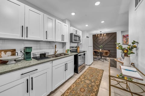 Downstairs kitchen area 