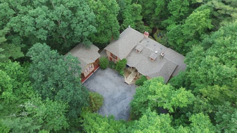 Incredible Private Property! 