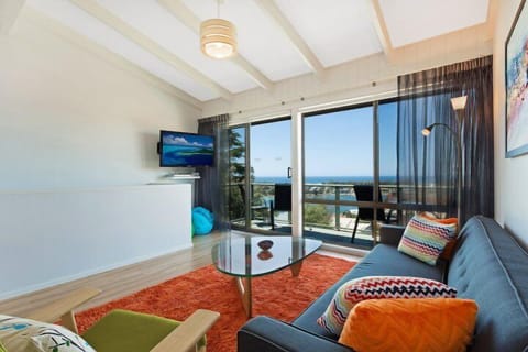 Lounge View