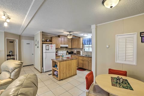 Dining Area | Central Heating | Well-Equipped Kitchen | Cooking Basics