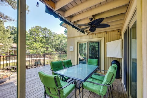 Outdoor Space | Lake Hamilton Access | 1,685 Sq Ft