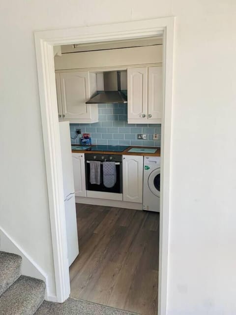 Abeb2f18 2d01 413b ae82 9b1704d148ad