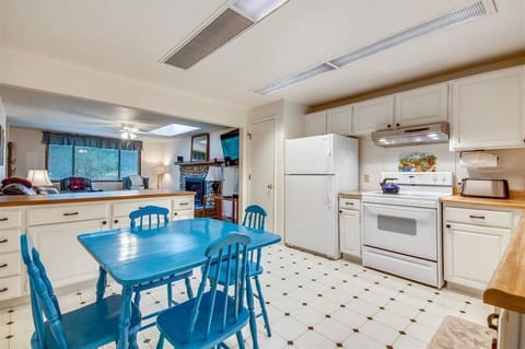 Kitchen at D&D Retreat