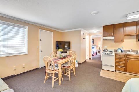 Main Living Area at Sandcastle 605