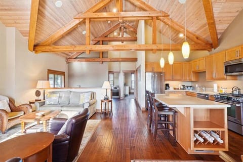 Main Living Area at The Lodges A1