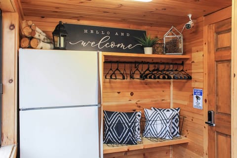 Mudroom | Keyless Entry