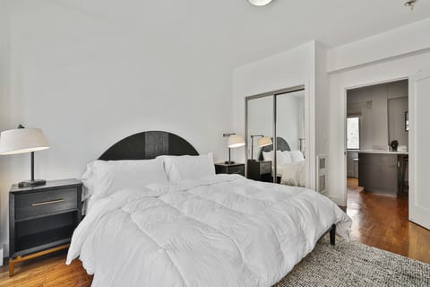 Bedroom King Bed