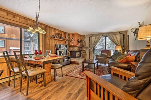 Winter Park Vacation Rental | 2BR | 2BA | Steps Required for Access | 952 Sq Ft