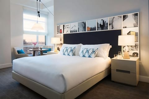 Unit with 1 King size bed