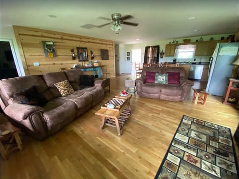 Living room with four recliners