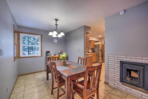 Dining Area | Dishware/Flatware | High Chair | Trash Bags/Paper Towels