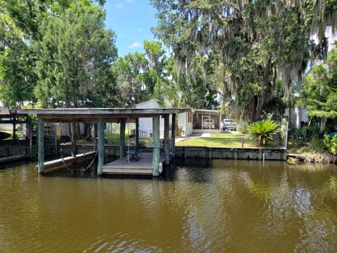 Room for 2-3 boats.  Fish cleaning station. View to the river! 