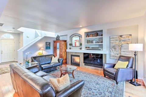 Tacoma Vacation Rental | 3BR | 2.5BA | 2,000 Sq Ft | Stairs Required for Access