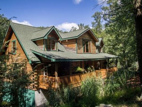 Beautiful Loghome in Lake Wallenpaupack