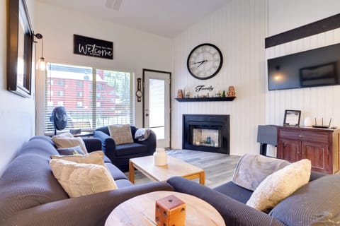 Brian Head Vacation Rental | 2BR | 2BA | 850 Sq Ft | Stairs Required for Access