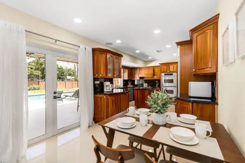Breakfast nook overlooking the pool.