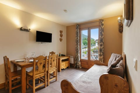 Living and dining room