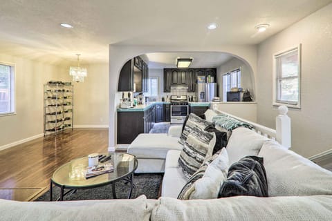 Living Room | Keyless Entry | No A/C