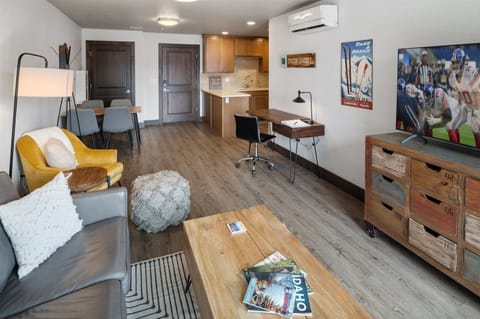 Open concept design - living, dining and kitchen