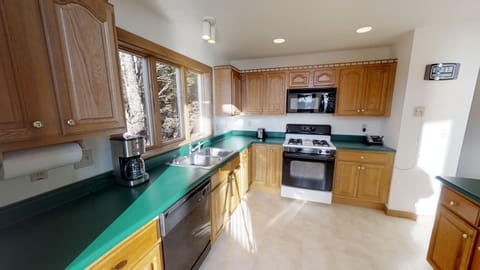 Indoors, Kitchen, Microwave, Oven, Sink