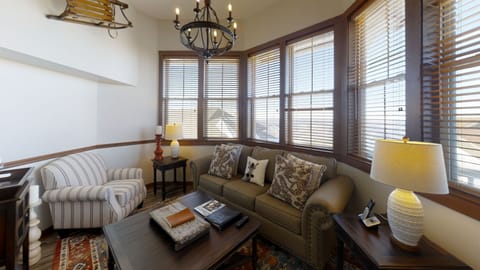 Living Room, Furniture, Indoors, Home Decor, Couch