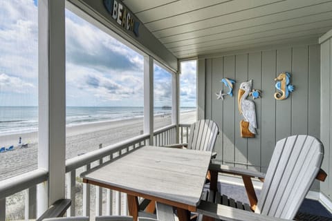 Sand Banks 204