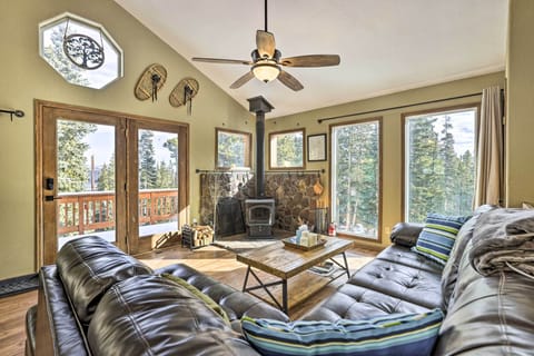 Fairplay Vacation Rental | 3BR | 2BA | 1,600 Sq Ft | Stairs Required