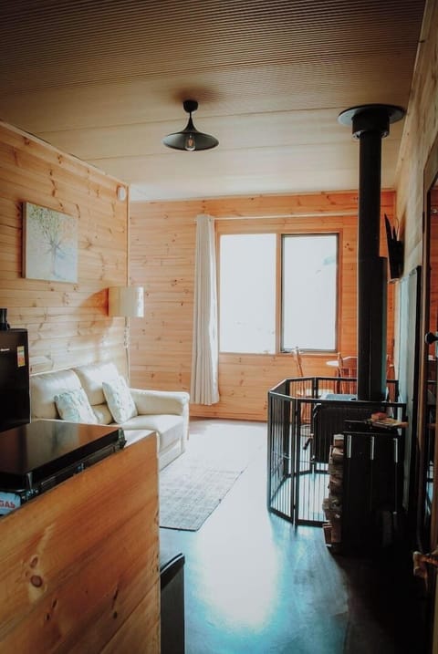 22d389c2 0415 437a 9f6c aebfe209dd15