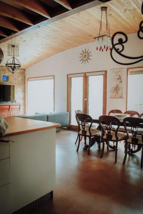 8a21a6ac cadf 4ca7 a544 8fd1bee2058d