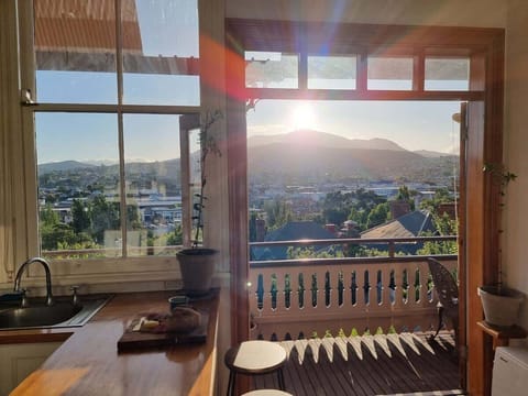 Villa Bali, Indonesia Villa Rating, 5 stars ,· 1 week ago Fantastic stay at Lisa and Andrews beautiful home in Glebe. Well maintained, beautiful furnishings, clean and welcoming. Thanks again, Dave and Megan