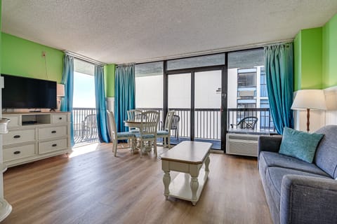 Myrtle Beach Vacation Rental | 600 Sq Ft | 1BR | 1BA | Elevator Access