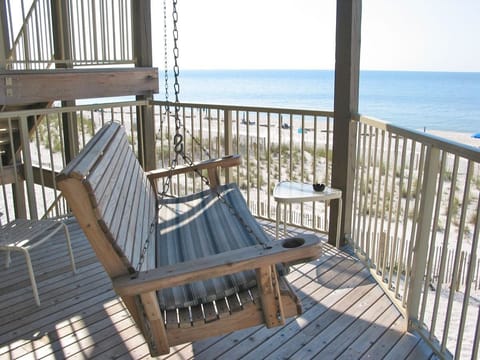 Sandpiper 16B Deck Balcony - Deck balcony - additional view.