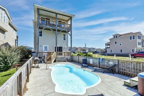 Treasure Island Private Pool Area